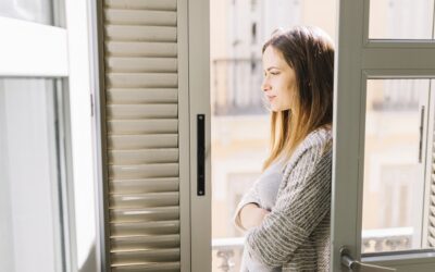 Come gestire la luce con persiane orientabili in modo efficace